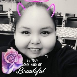 Meet your Posher, Michaela